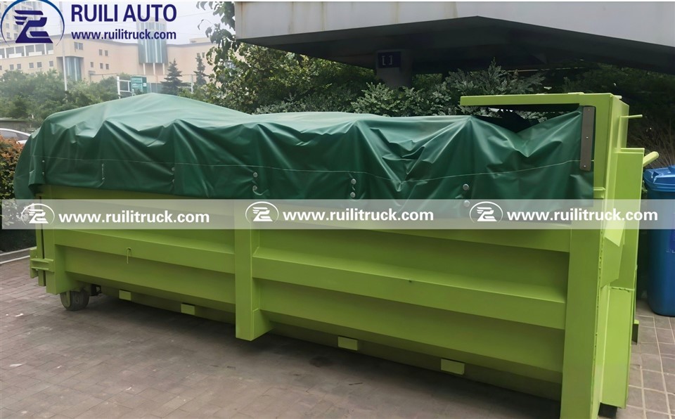 Hook-lift Garbage Truck 10 T Used in Shopping Mall best